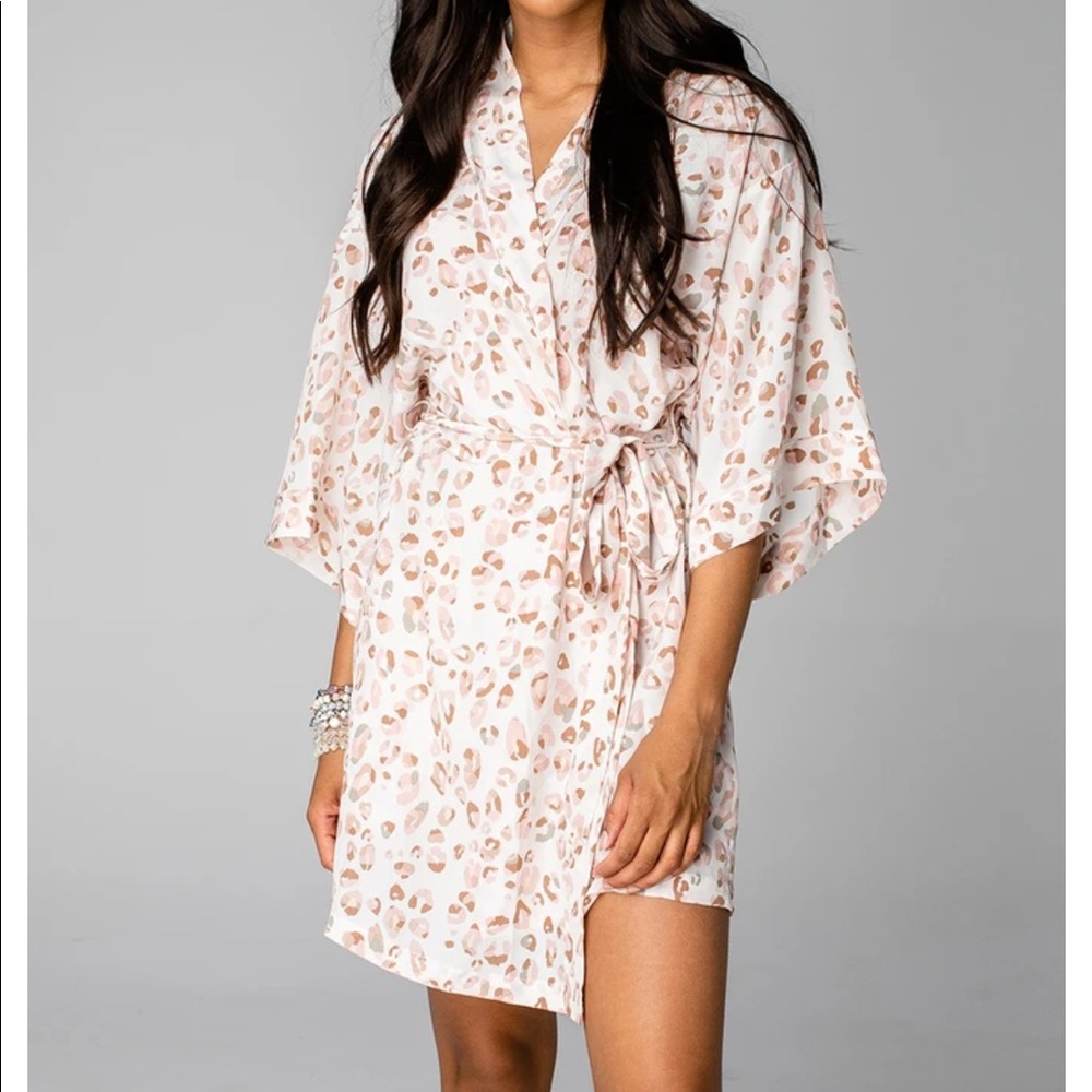 Buddy Love Robe - Picture 2 of 5